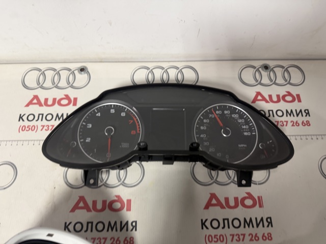 Щиток приборов 8R0920950R VAG
