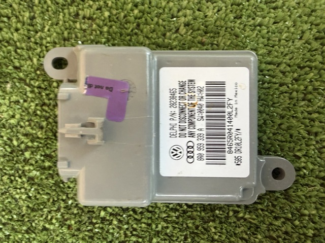 8R0959339A VAG купить в Павлоград