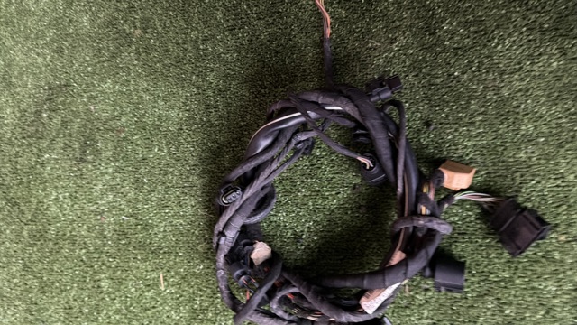 8R0971104AC VAG купить в Кривой Рог