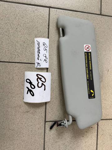 Козырек солнцезащитный 8U0857552FFT9 VAG