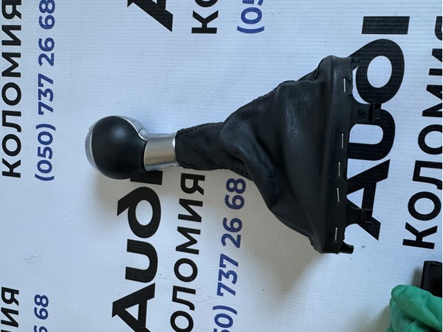 VAG 8U1713139KTAH в наличии Черновцы