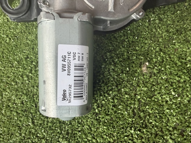 8V0955711C VAG Мотор стеклоочистителя заднего стекла купить в Кривой Рог