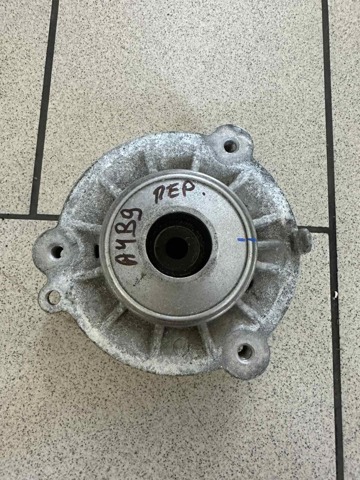 Подушка амортизатора переднего 8W0413333 VAG