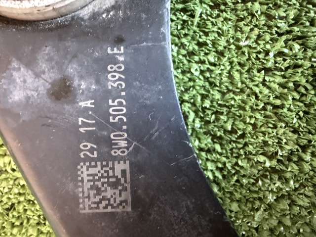 8W0505398E VAG Верхний правый рычаг задней подвески купить в Житомир