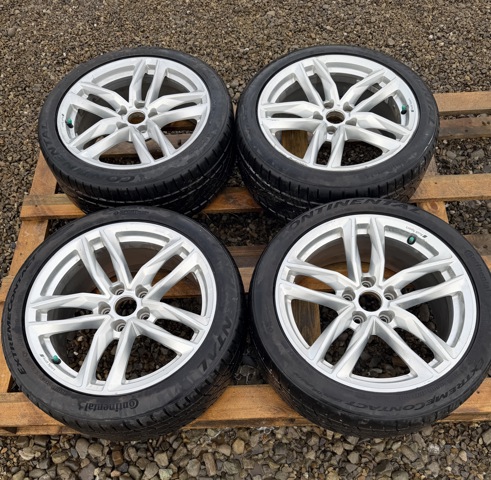 Диски на авто 8W0601025EB VAG