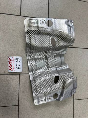 Тепловой экран выхлопа 8W0804160D VAG