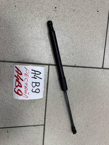 VAG 8W0823359C Амортизатор капота в наличии Ровно