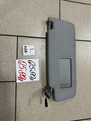 8W0857551AAEA7 VAG Солнцезащитный козырек купить в Ирпень