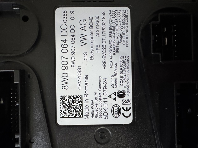 8W0907064DC VAG купить в Чернигов