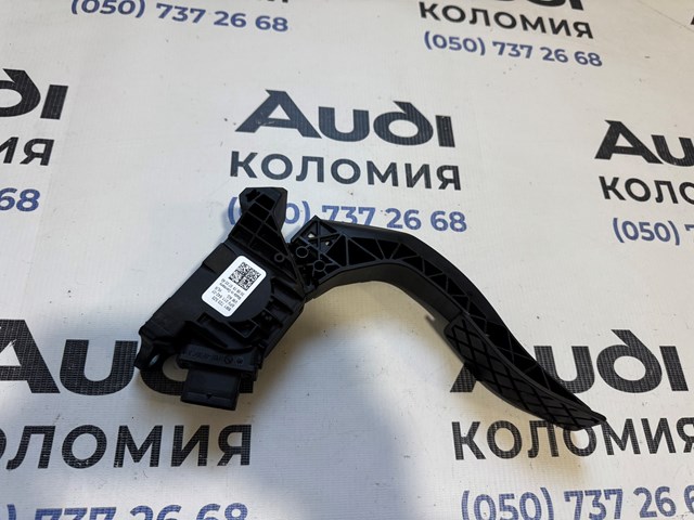 Педаль акселератора Audi A4 B9