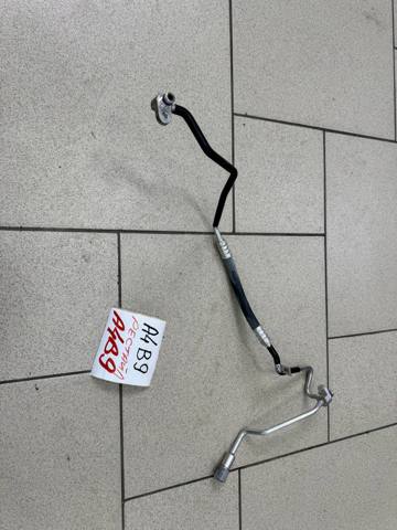 Шланг кондиционера, от радиатора к испарителю 8W1816720G VAG