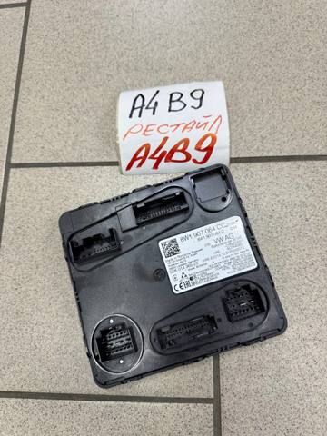 Блок управления систем комфорта 8W1907064CC VAG