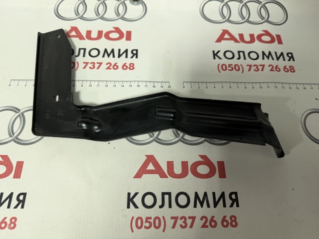 Левое крепление заднего бампера 8W5807329A VAG