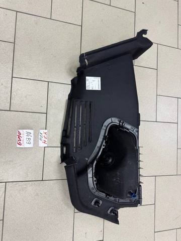 VAG 8W5863879ACCA9 в наличии Ровно