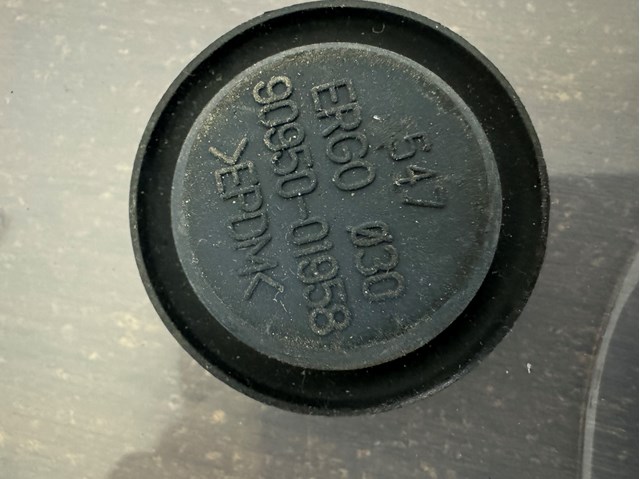 Заглушка днища пола 9095001958 TOYOTA