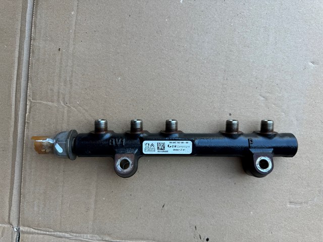 FORD 9804776780 Распределитель топлива (рампа) в наличии Ровно