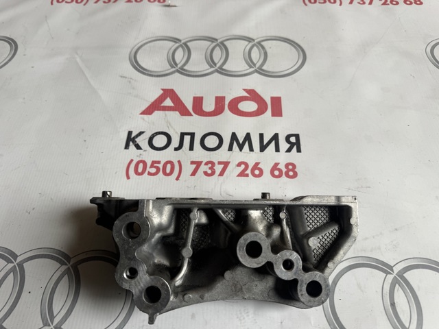 Кронштейн подушки (опоры) двигателя, правой 9810967480 PEUGEOT