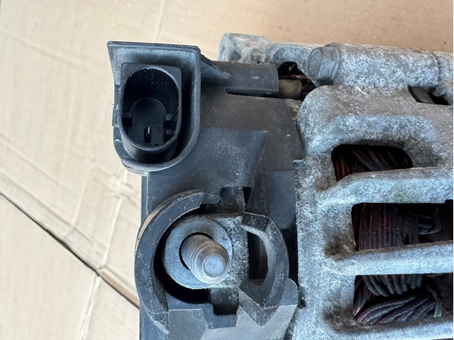 FORD AV6N10300GC Генератор в наличии Ирпень