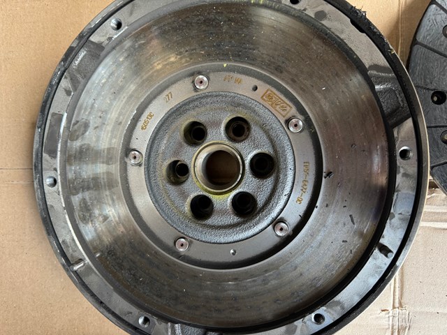 FM516477DC FORD Маховик купить в Ужгород