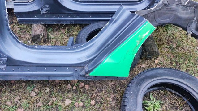 Панель кузова левая 1024208S0B TESLA