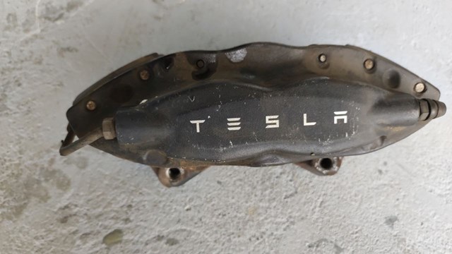 104264000F TESLA Суппорт тормозной передний правый купить в Киев