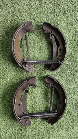 Барабанные тормозные колодки 5C0698545 VAG