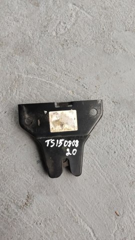 Запор капота (замок и привод замка капота) Tesla Model S