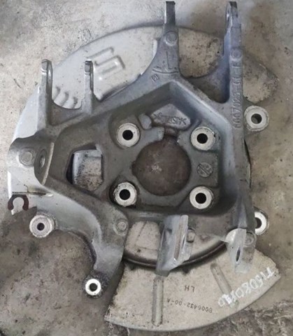 600702300B TESLA Цапфа задняя левая купить в Каменское