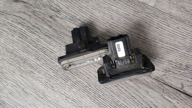 Фонарь подсветки заднего номера A2038200256 TESLA