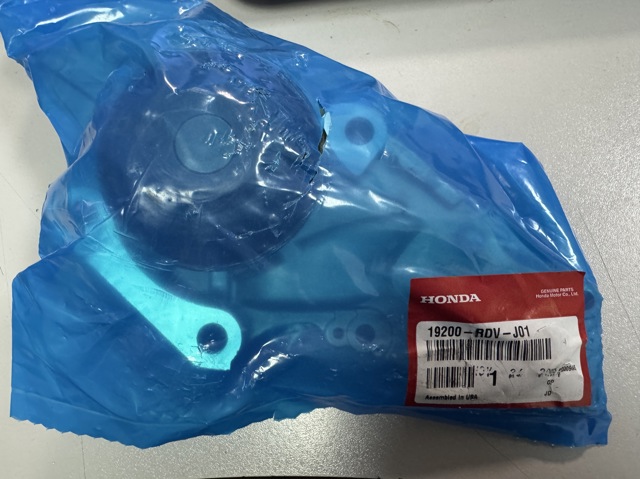 Насос водяной 19200RDVJ01 HONDA
