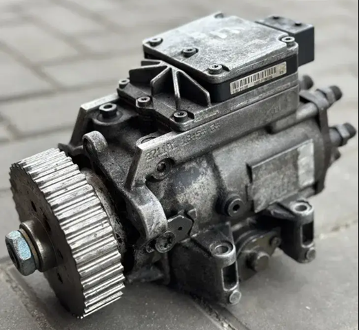 BOSCH 0470506038 ТНВД в наличии Павлоград