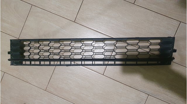 5JA853677C9B9 VAG Решетка бампера купить в Черкассы