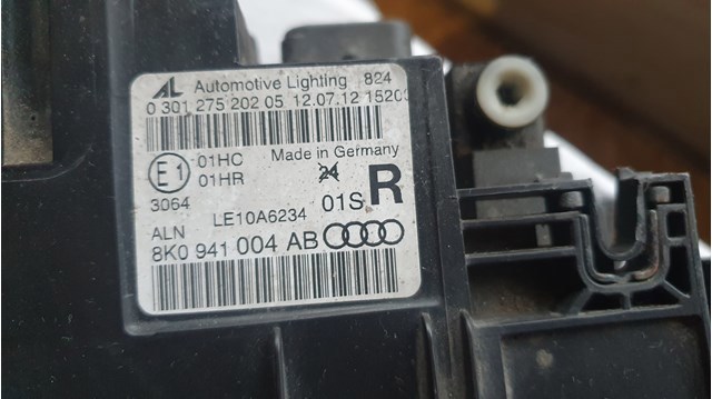 VAG 8K0941004AB Правая фара в наличии Чернигов