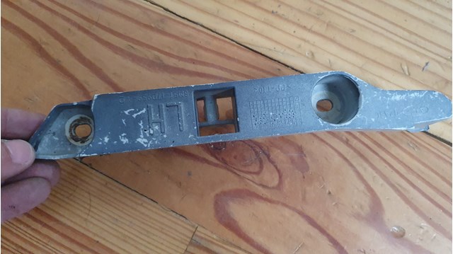 8M5117D959 FORD купить в Павлоград