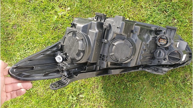 92102B8530 Фара правая купить Житомир