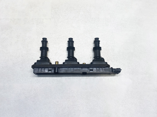 Катушка 0221503026 BOSCH