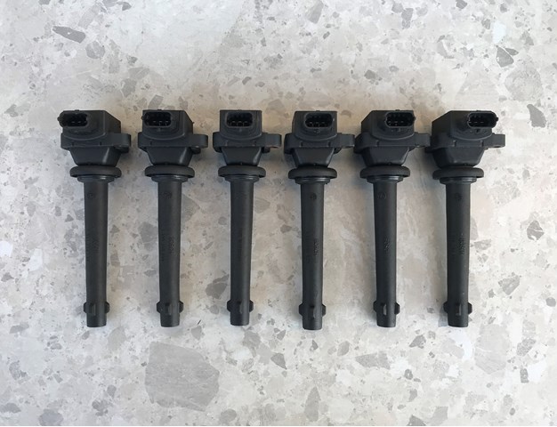 Катушка зажигания 0221504017 BOSCH