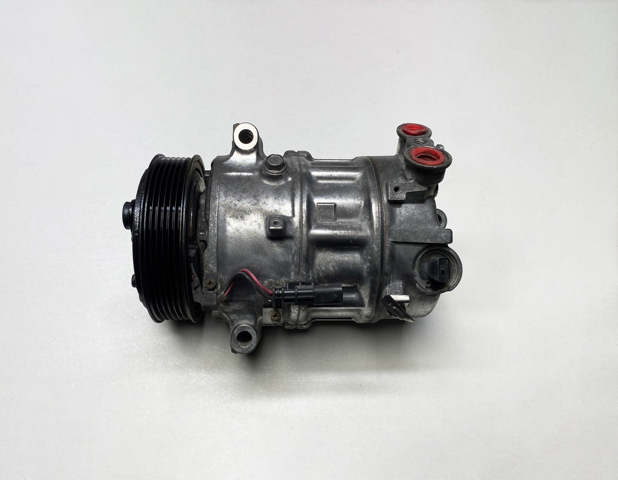 Компрессор климатической установки 22861236 GM