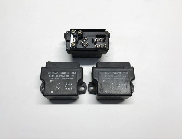Реле управления 2D0911253 VAG