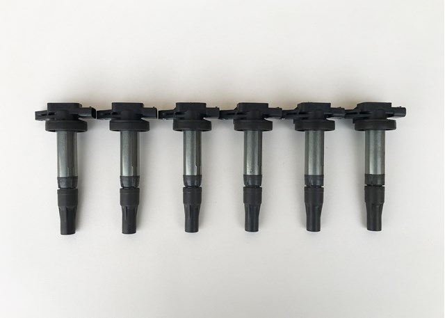 Катушка зажигания 6R8312A366AA LAND ROVER