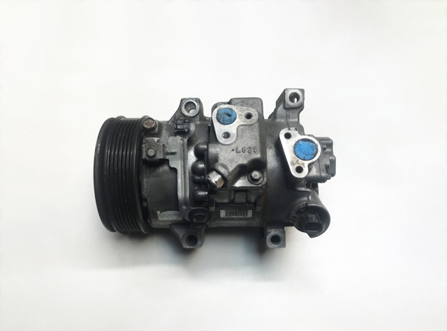 Компрессор хладагента 8831005140 TOYOTA