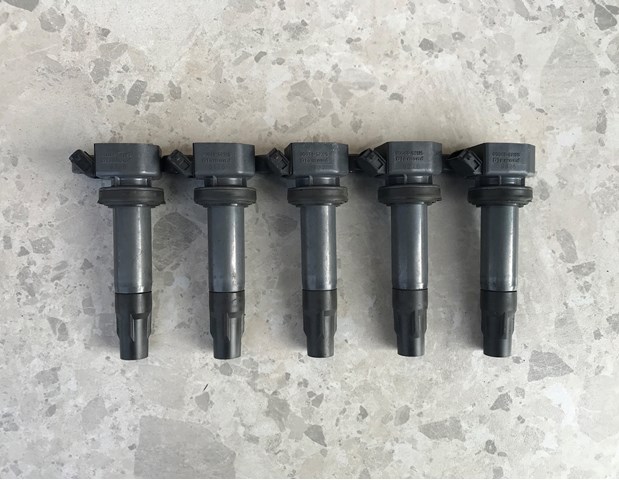 Катушка зажигания 9004852125 DAIHATSU
