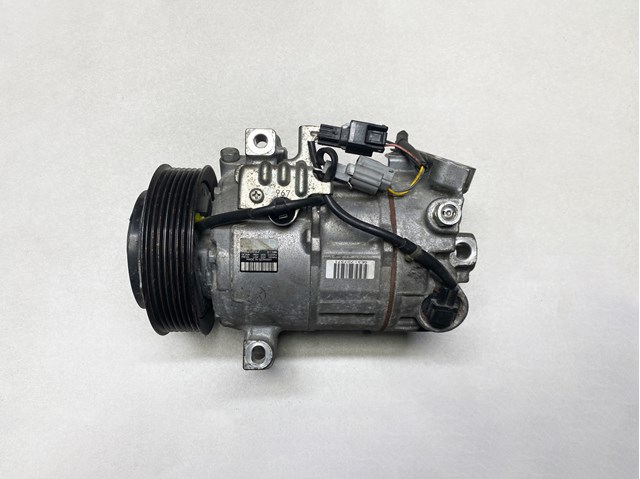 Компрессор климатической установки 926004EB0A NISSAN