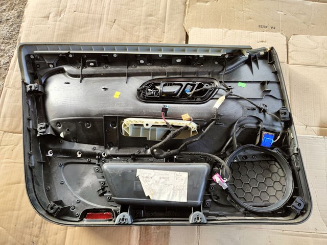 3C8867012 VAG купить в Чернигов