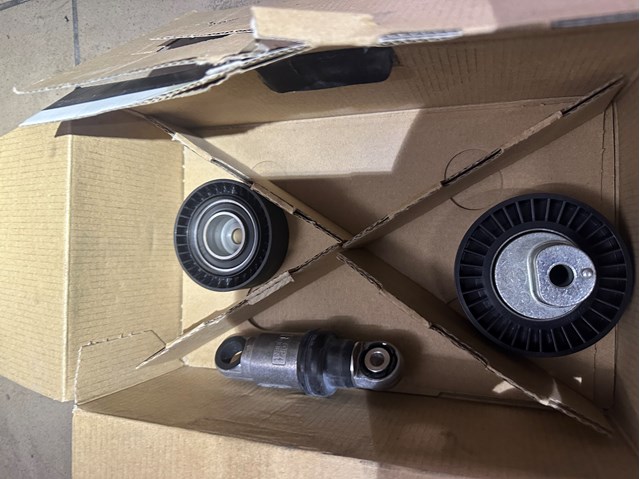 CONTINENTAL 6PK1555K1 Ремень приводной в наличии Черновцы