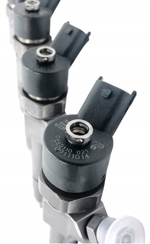 Топливные форсунки 0445110021 RENAULT