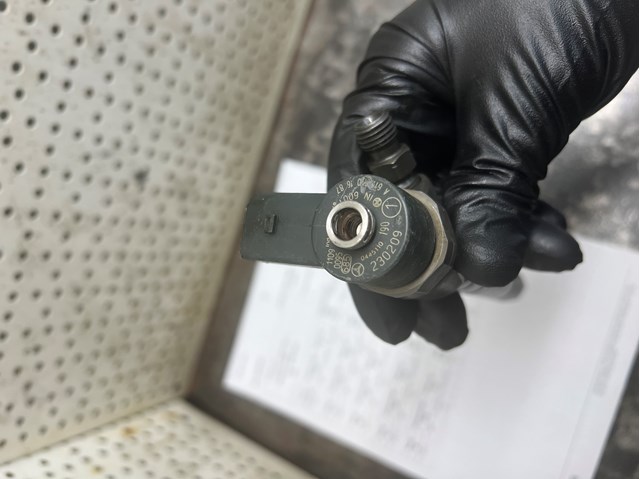 BOSCH 0445110190 Топливные форсунки в наличии Чернигов