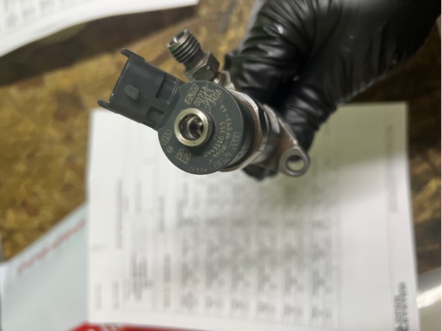 Форсунка инжектора 0445110353 BOSCH