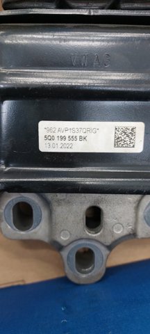 5Q0199555BK VAG Подушка (опора) двигателя левая купить в Сумы