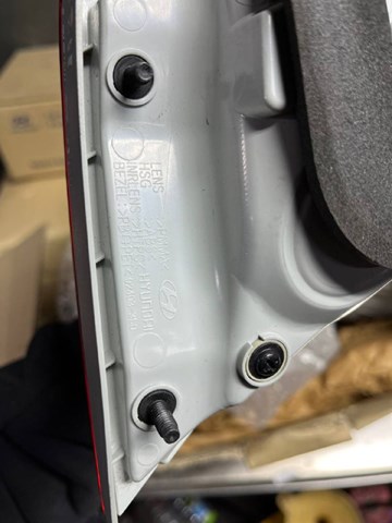 HYUNDAI 924043S100 Фонарь задний правый внутренний в наличии Полтава